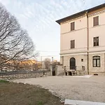 Villino Mari Con Parcheggio Privato Gratuito Гостевой дом 4*