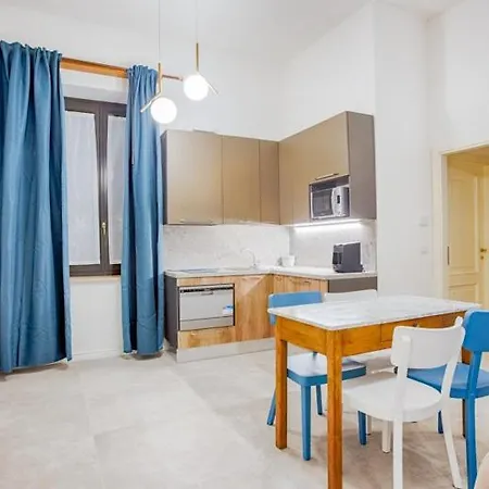 Villino Mari Con Parcheggio Privato Gratuito 게스트하우스 아스콜리피체노