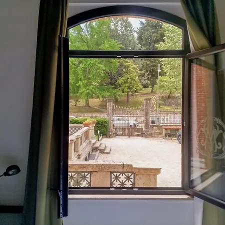 Villino Mari Con Parcheggio Privato Gratuito 게스트하우스 4*