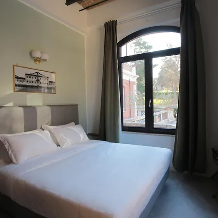 Villino Mari Con Parcheggio Privato Gratuito 게스트하우스 4*